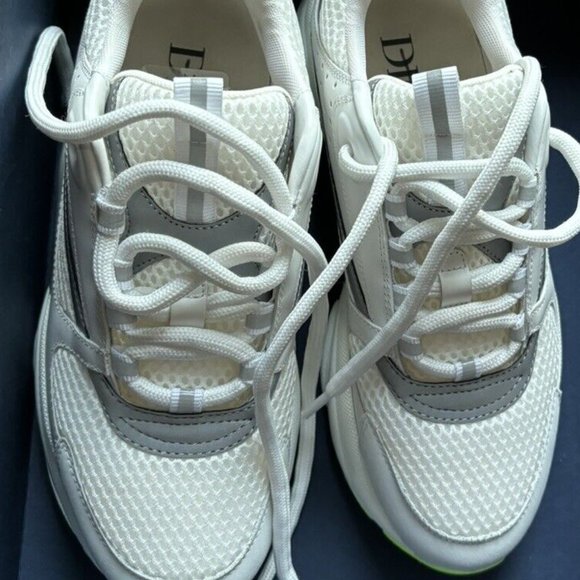 Size 8 - Dior B22 White - Picture 4 of 4